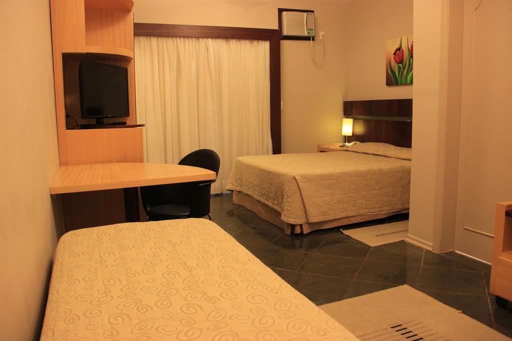 Hotel Zanon Águas de Lindóia Екстериор снимка
